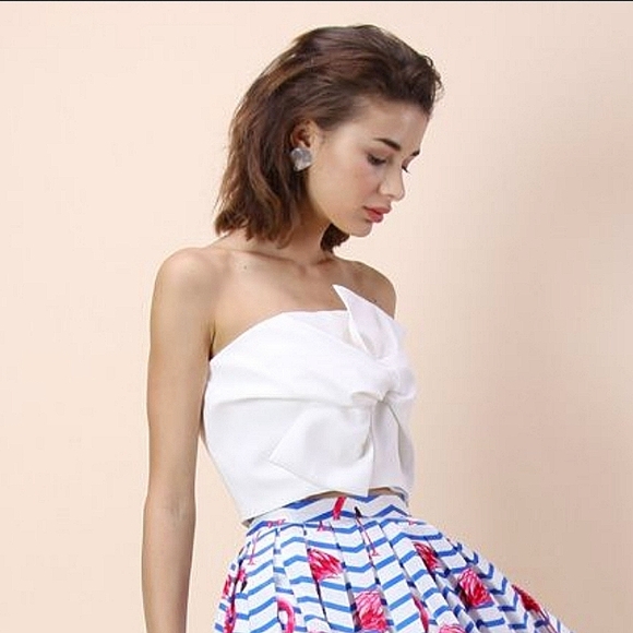 Chicwish sweet knot bustier short crop top white bow twist Medium M - Picture 2 of 15